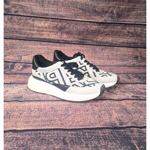Karl Lagerfeld Dallas Brown Lace up Sneaker Womens Size 7 spellout